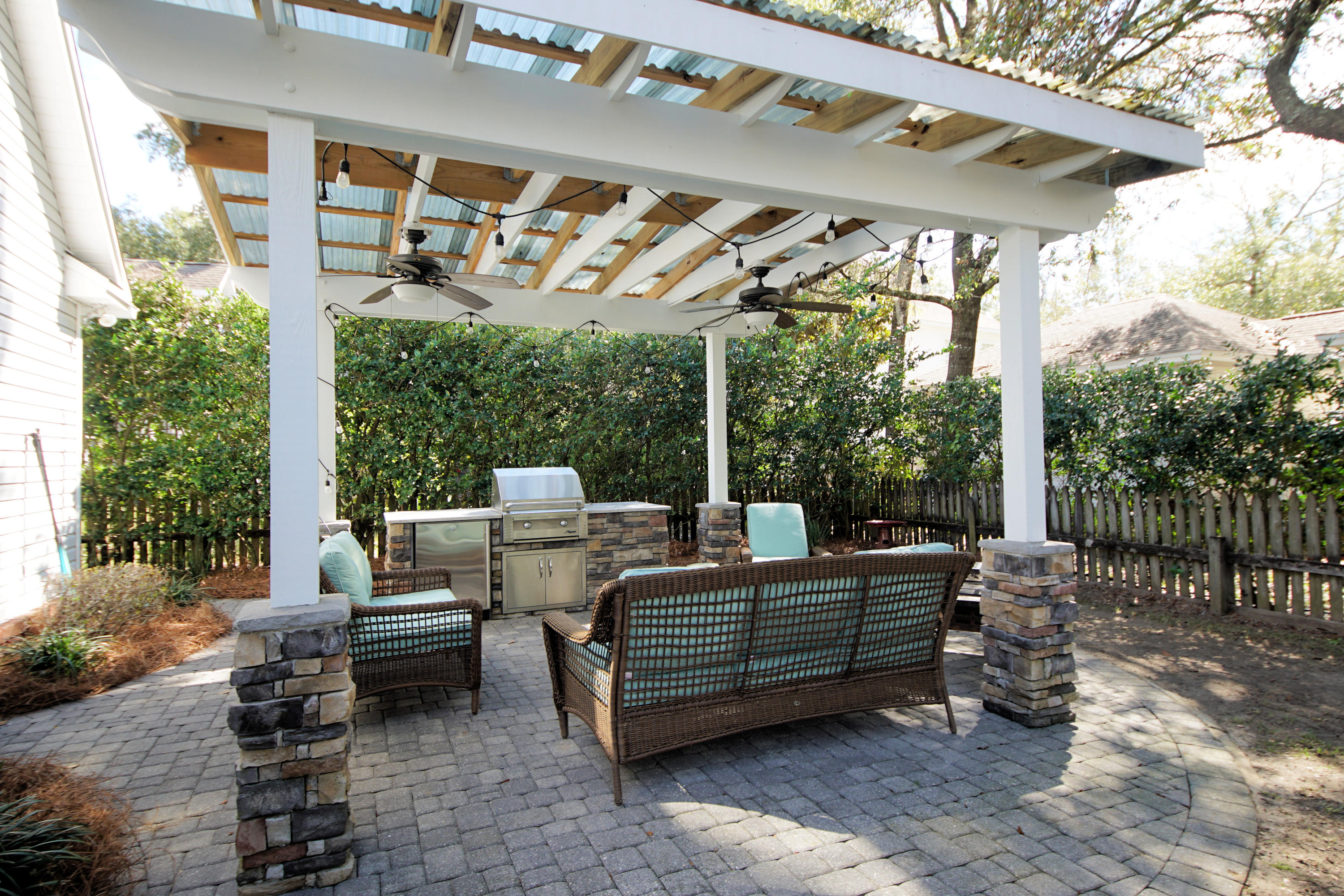 BOLTON'S LANDING - Residential
