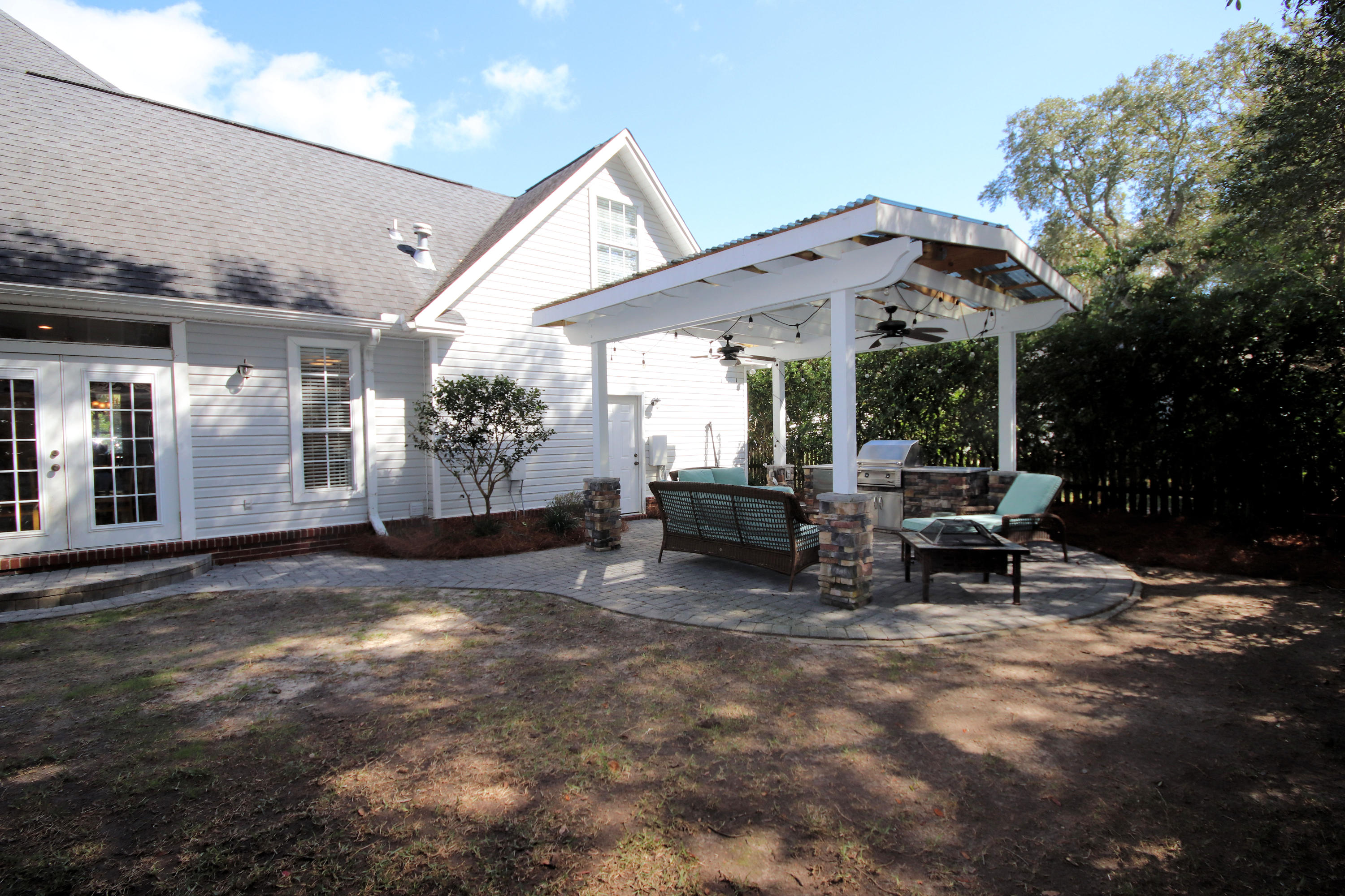 BOLTON'S LANDING - Residential