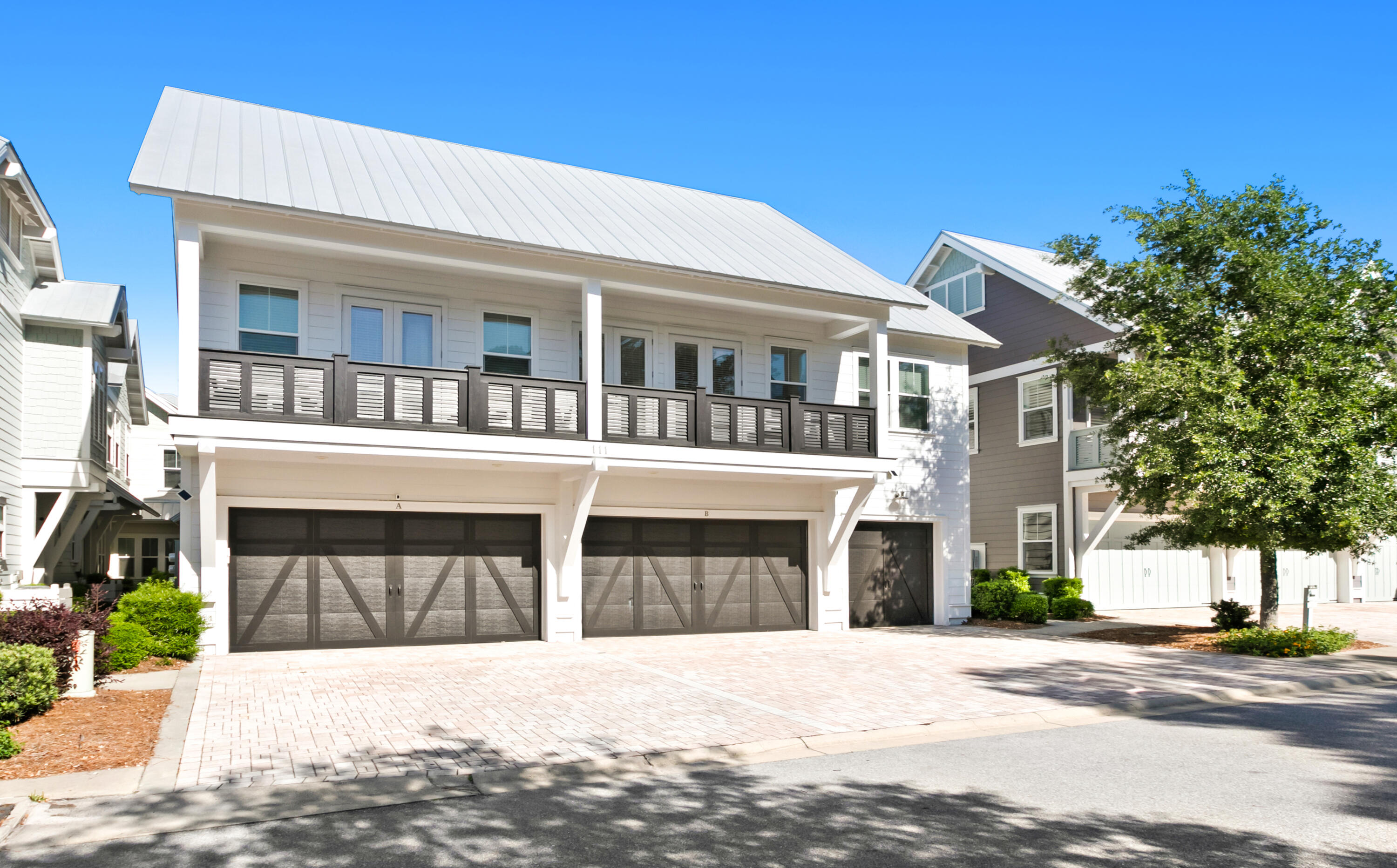 PROMINENCE - Residential