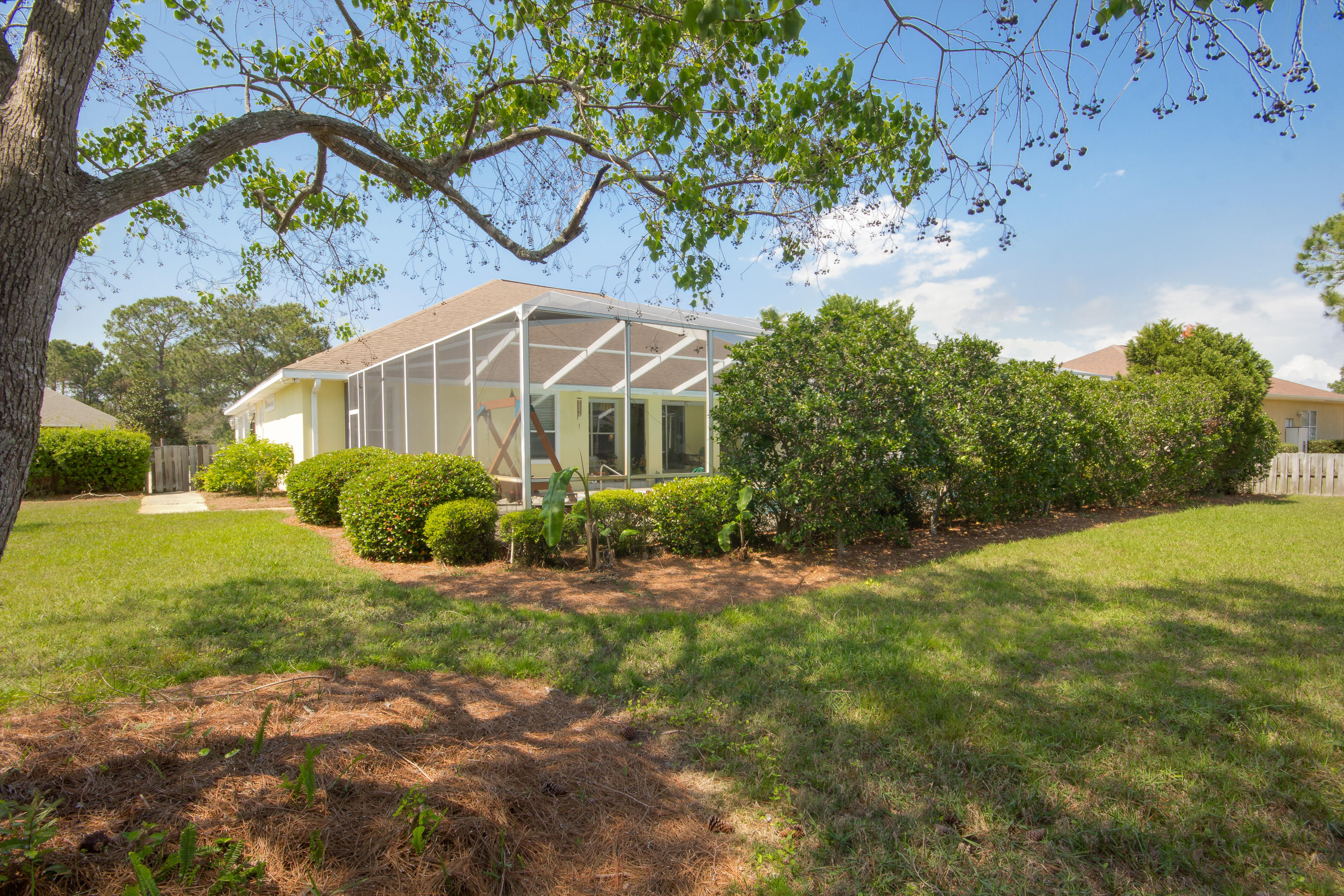 Emerald Bay - Residential