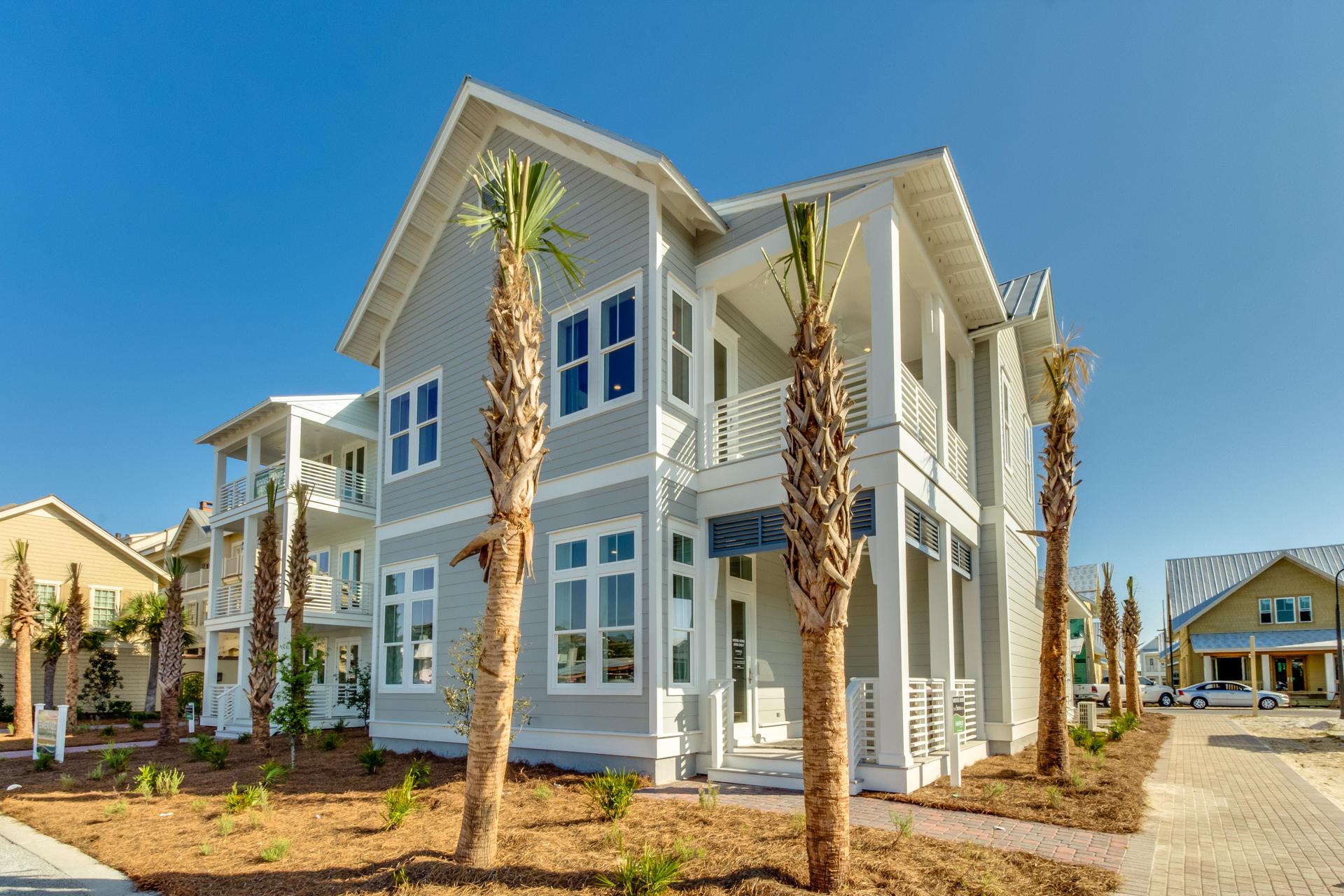 HIGHLAND PARKS - Residential