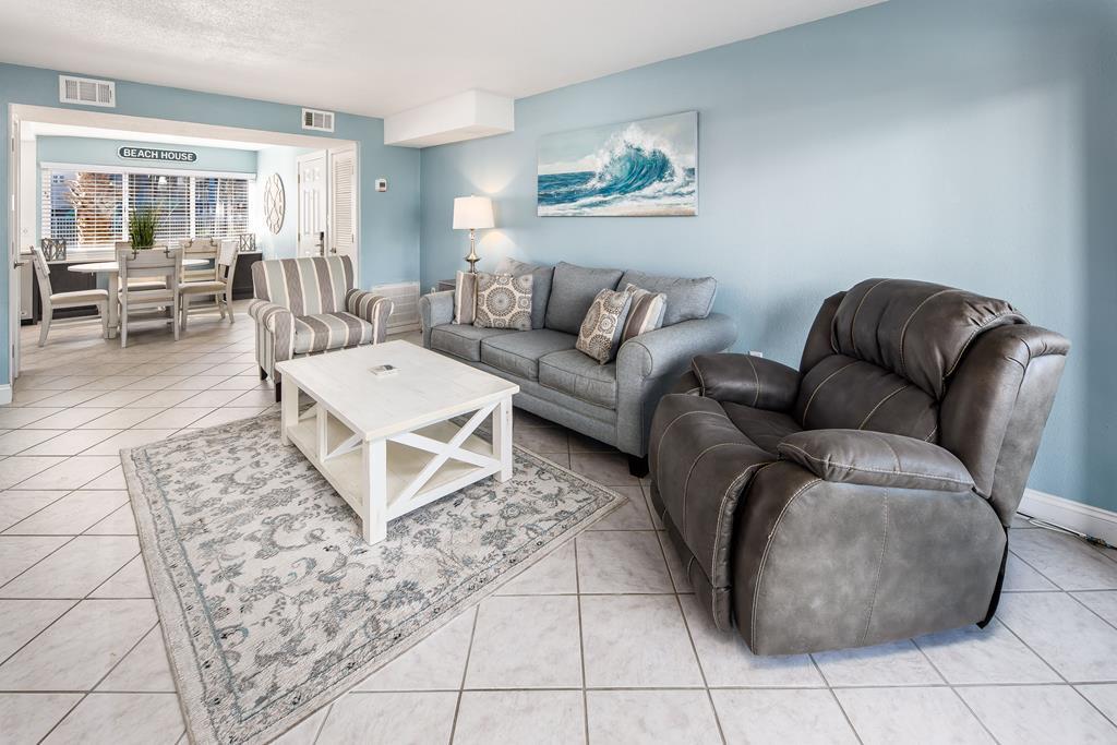 SEASPRAY CONDO - Residential