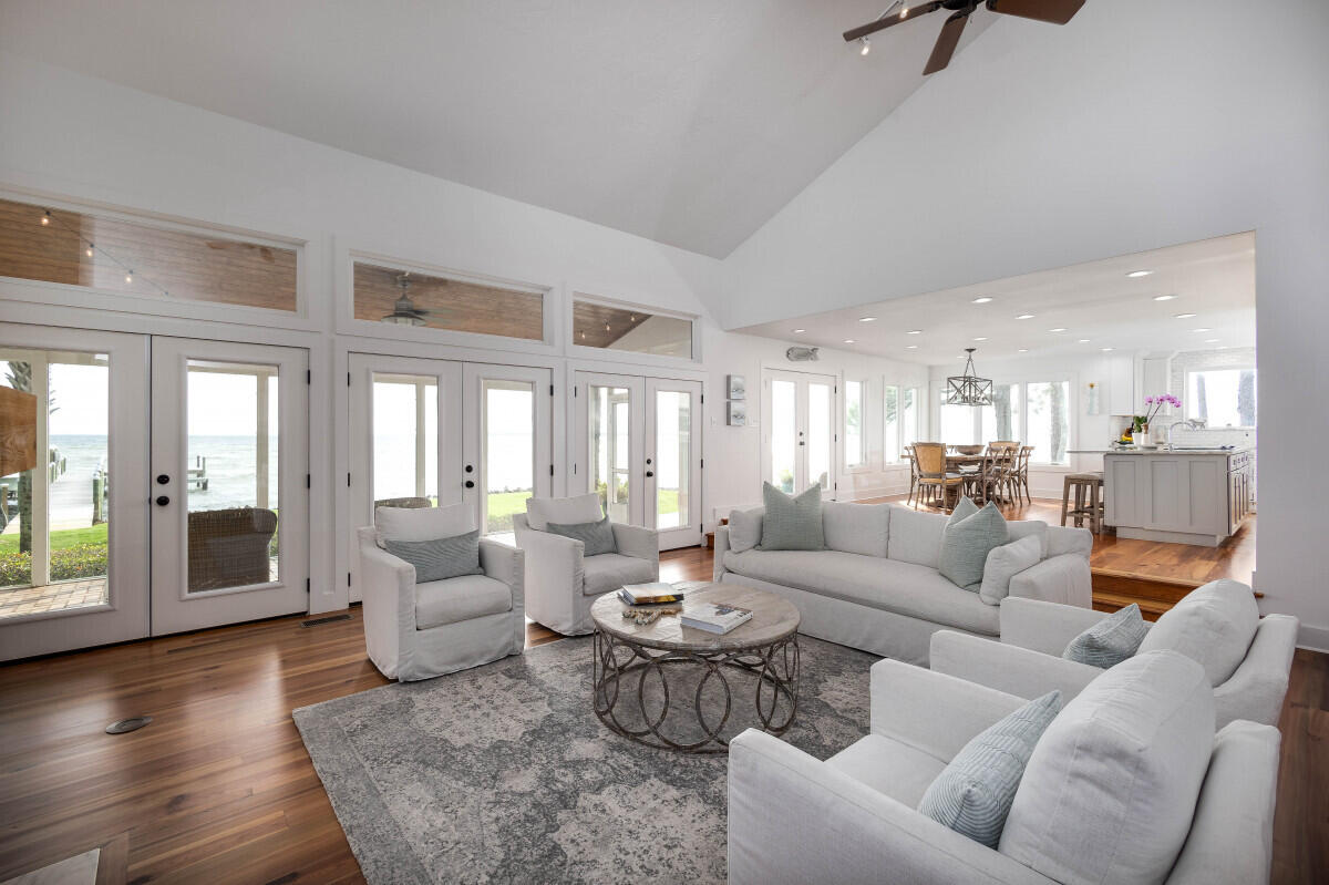 BLUEWATER BAY VILLAGE 1B - Residential