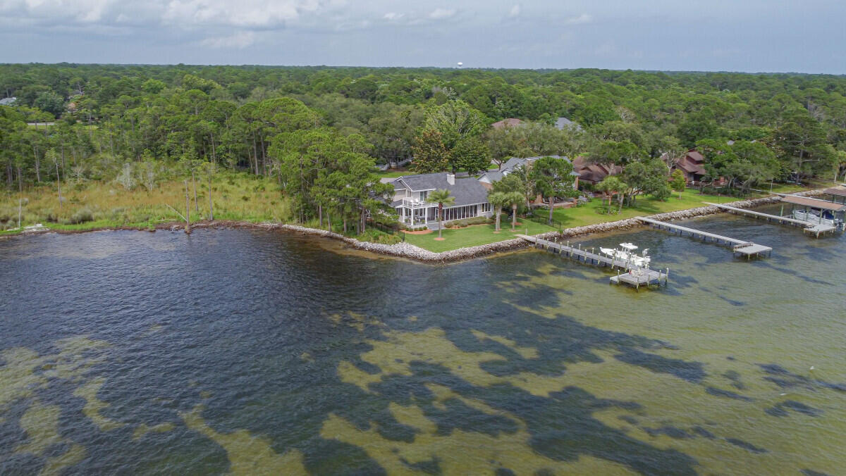 BLUEWATER BAY VILLAGE 1B - Residential