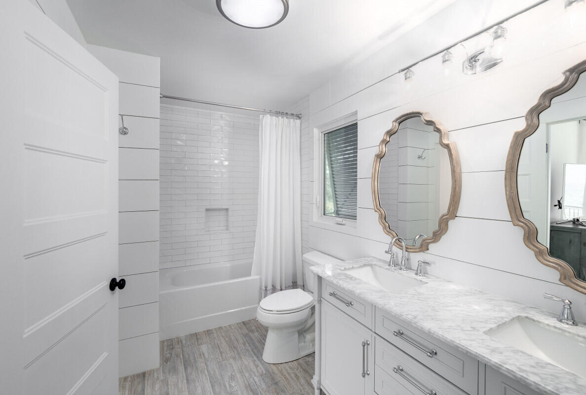 BLUEWATER BAY VILLAGE 1B - Residential
