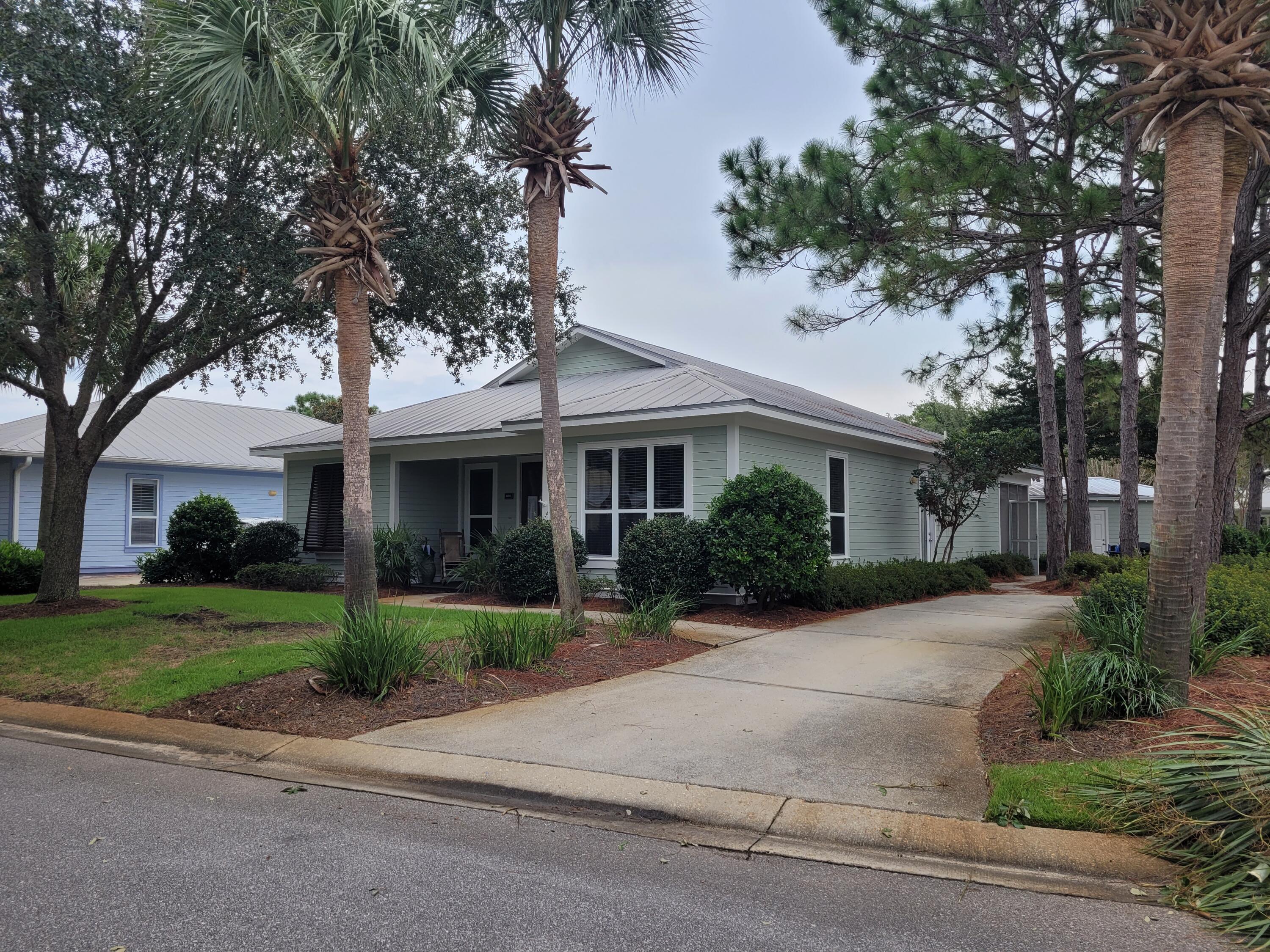 CRYSTAL LAKE - Residential Lease