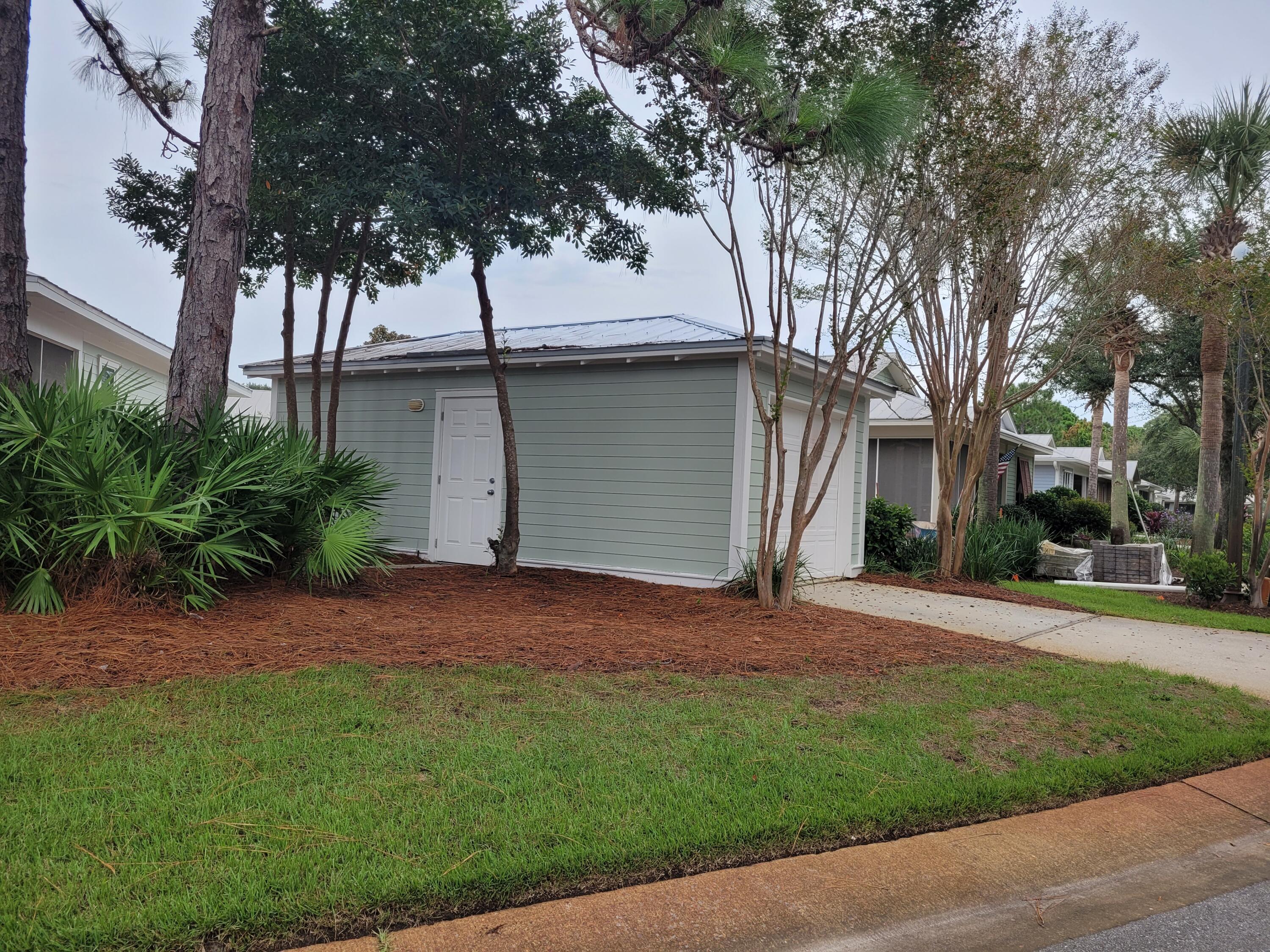 CRYSTAL LAKE - Residential Lease