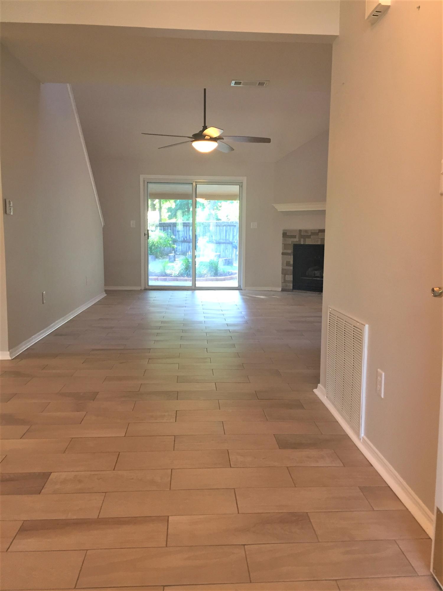 PINNACLE POINT - Residential Lease