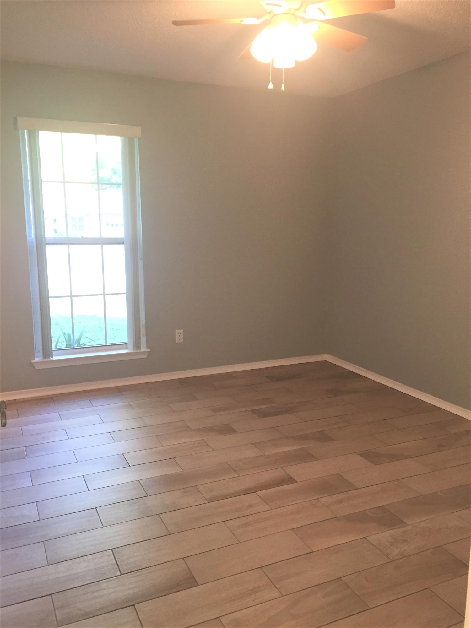 PINNACLE POINT - Residential Lease