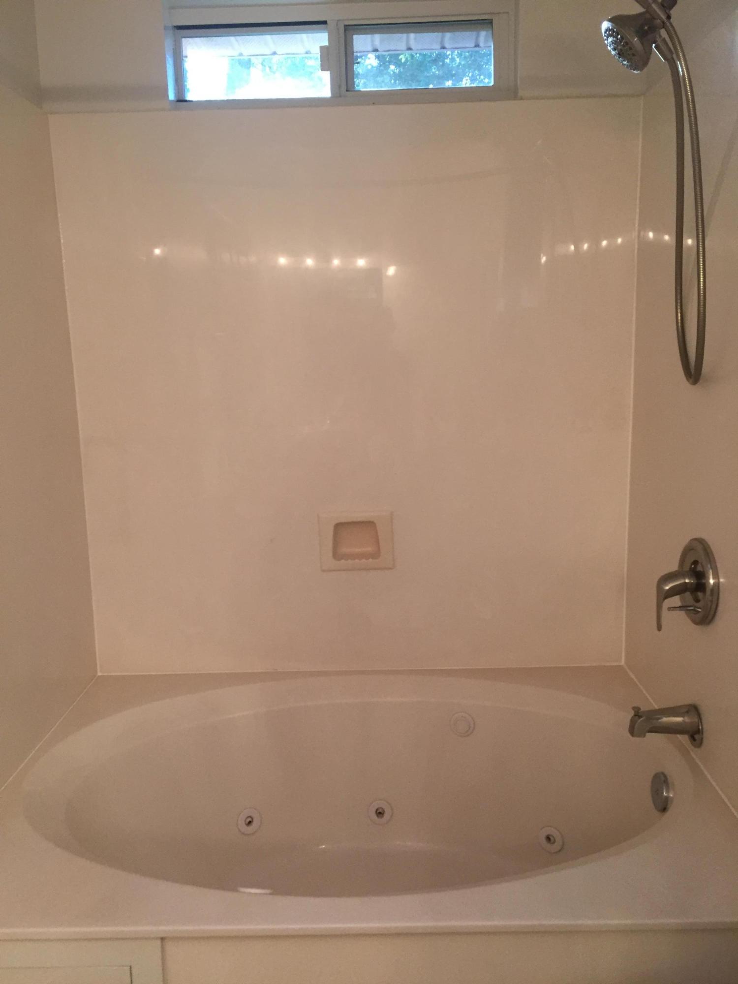 PINNACLE POINT - Residential Lease