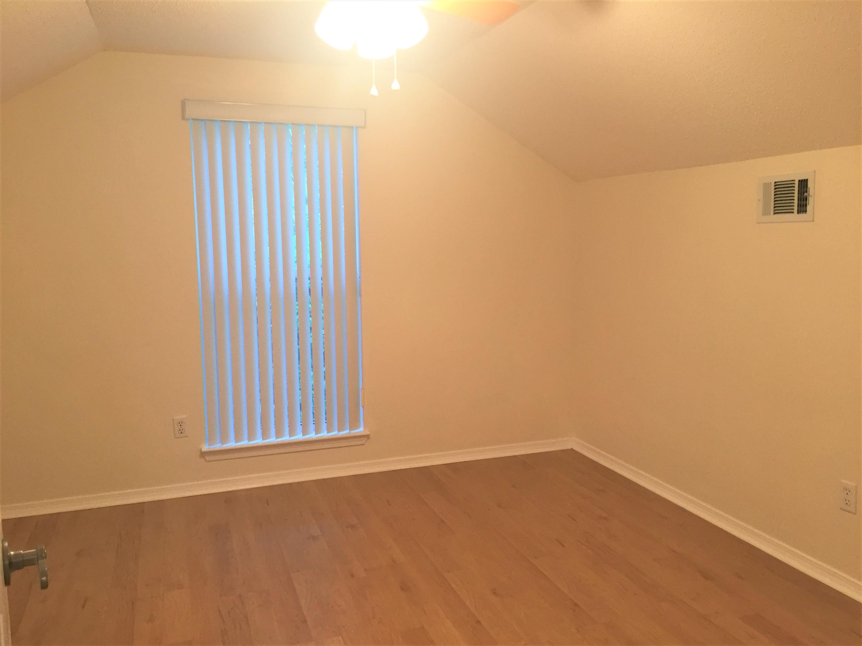PINNACLE POINT - Residential Lease