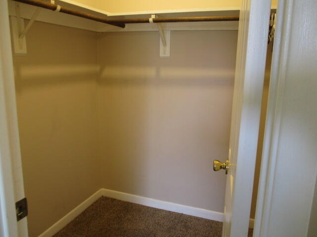 PINE MEADOWS 3RD ADDN - Residential Lease