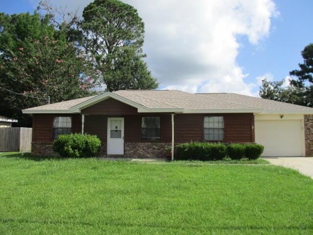 PINE MEADOWS 3RD ADDN - Residential Lease