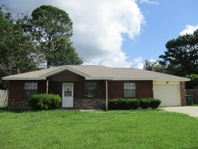 PINE MEADOWS 3RD ADDN - Residential Lease