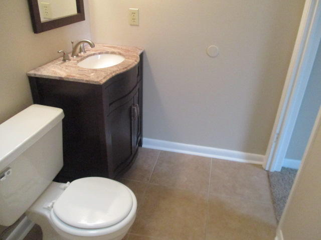 PINE MEADOWS 3RD ADDN - Residential Lease