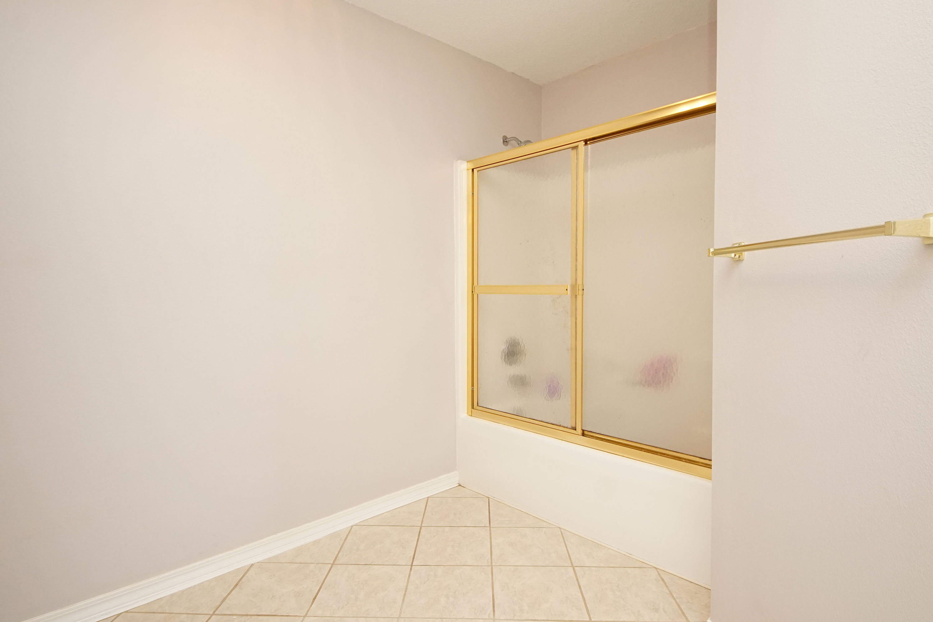 MARTHAS COVE 1ST ADDN - Residential