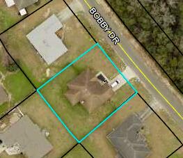 3bd/2ba home with office. New roof. Needs cosmetic work.