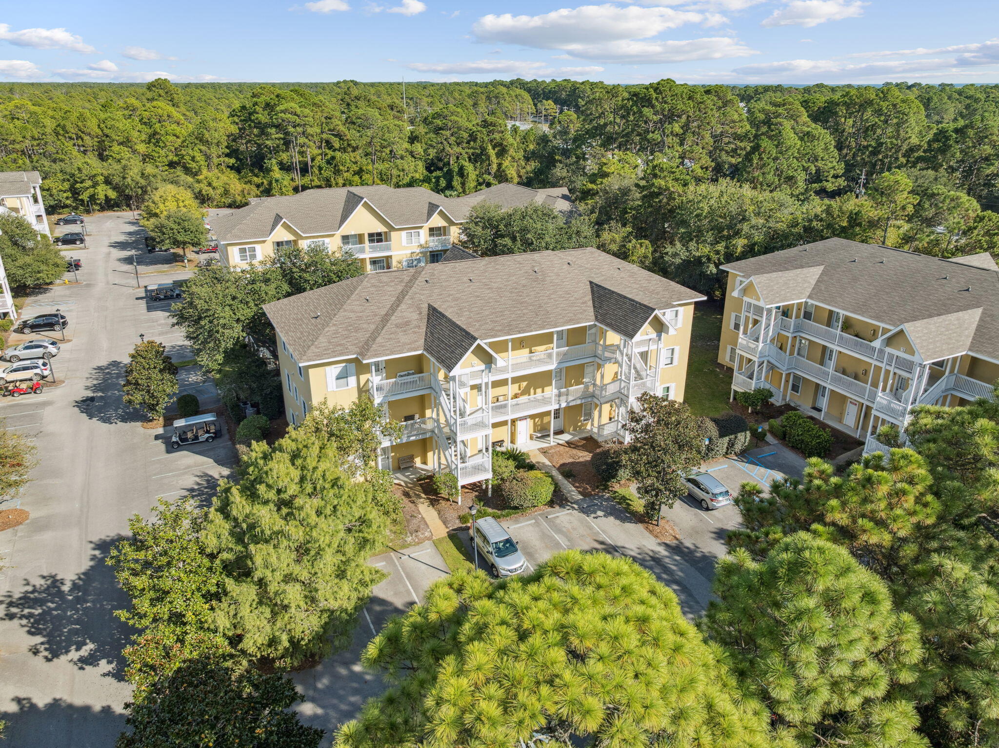 HERONS WATCH CONDO PH 2 - Residential