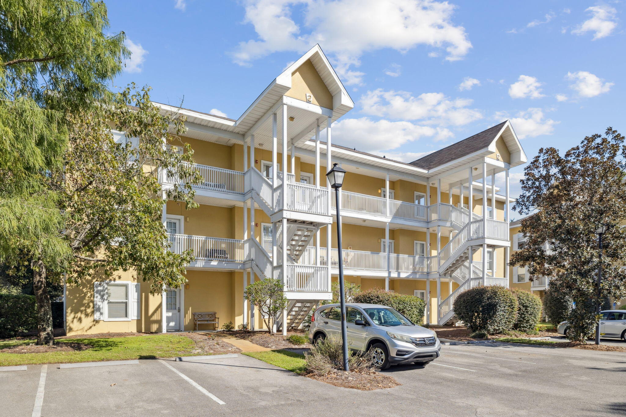 HERONS WATCH CONDO PH 2 - Residential