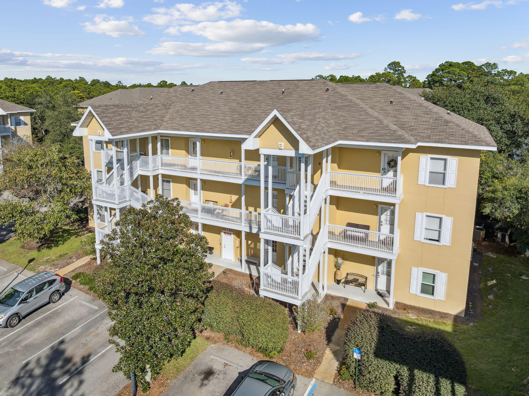 HERONS WATCH CONDO PH 2 - Residential