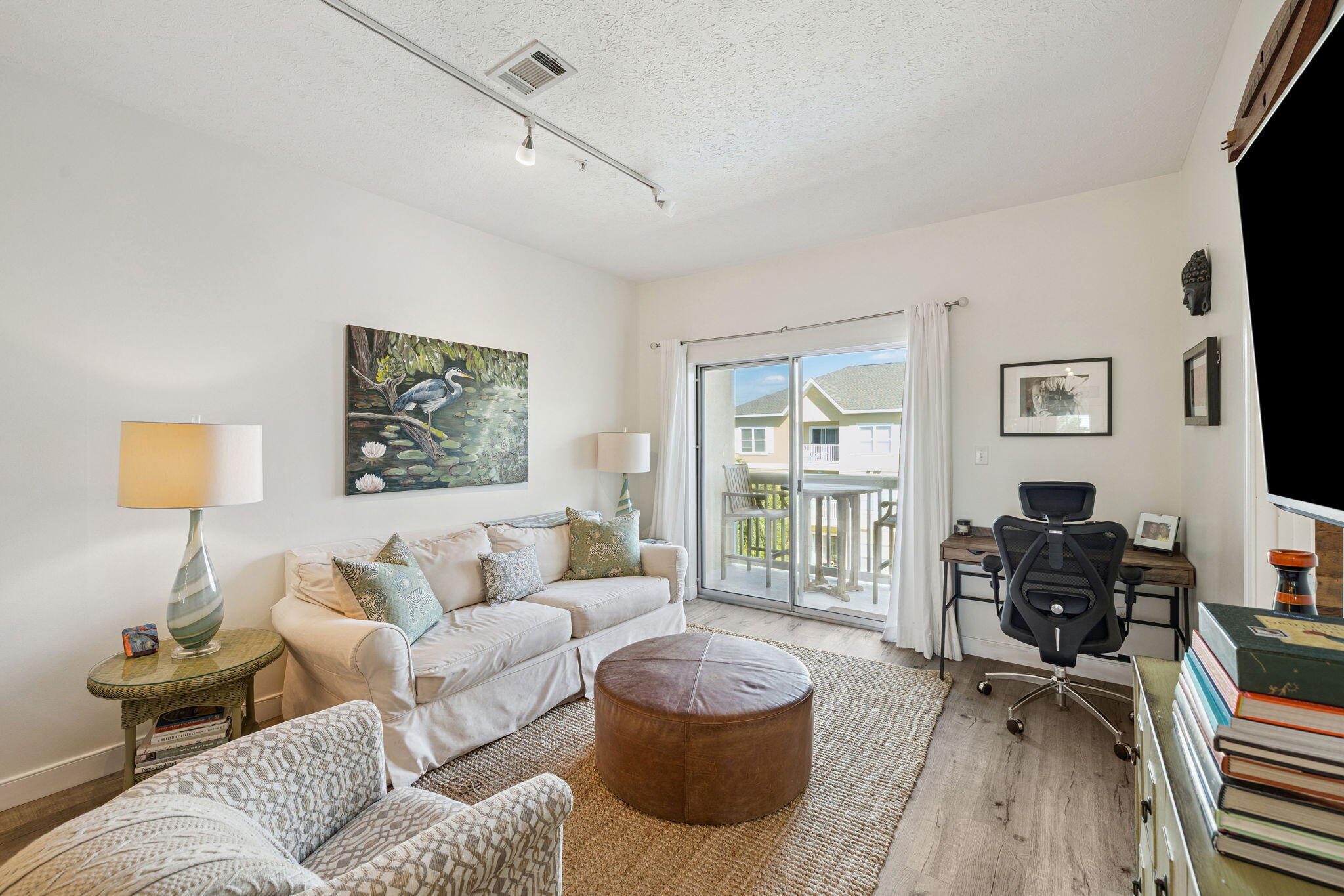 HERONS WATCH CONDO PH 2 - Residential