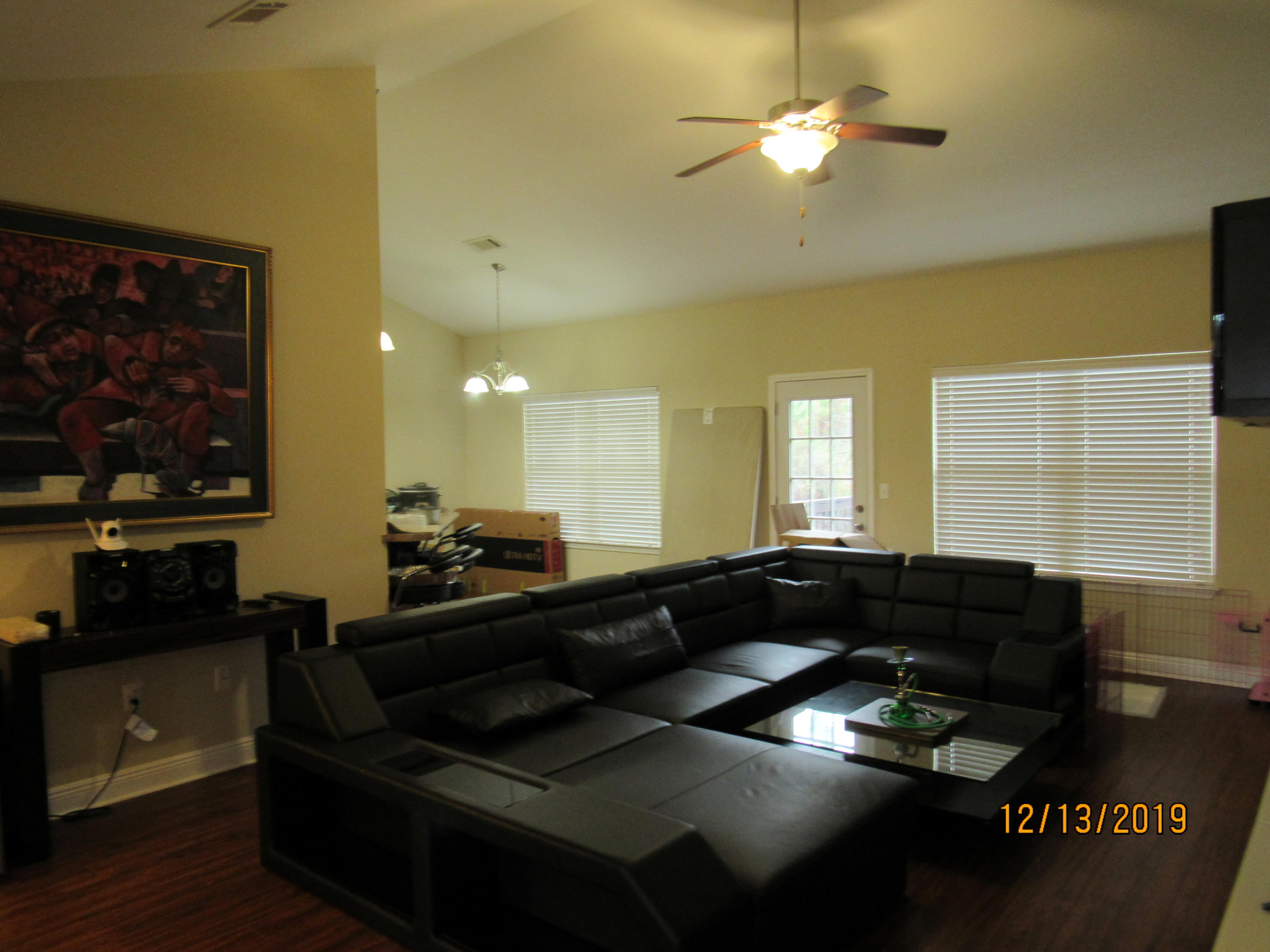 ROLLING RIDGE - Residential Lease