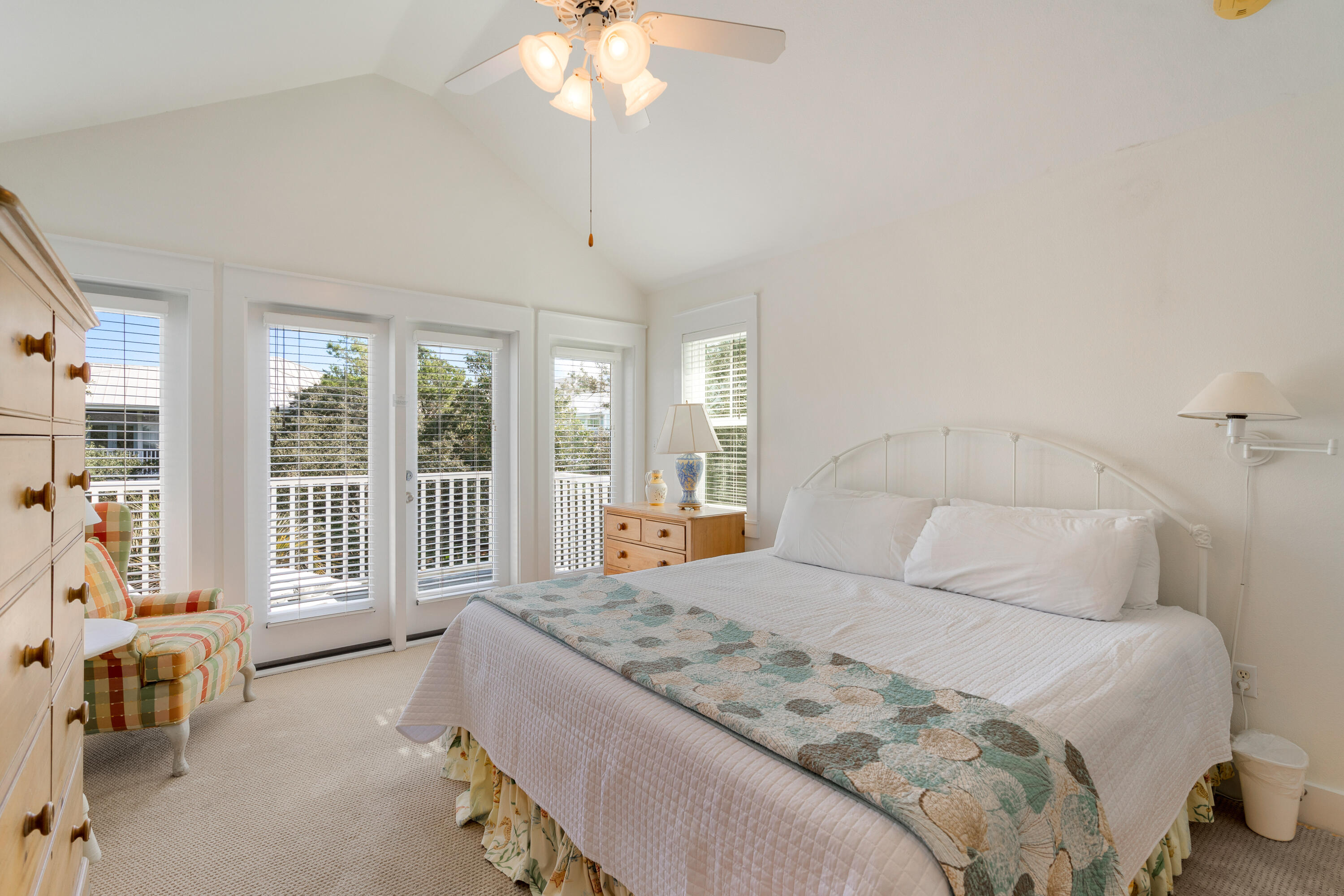 OLD FLORIDA BEACH - Residential Lease