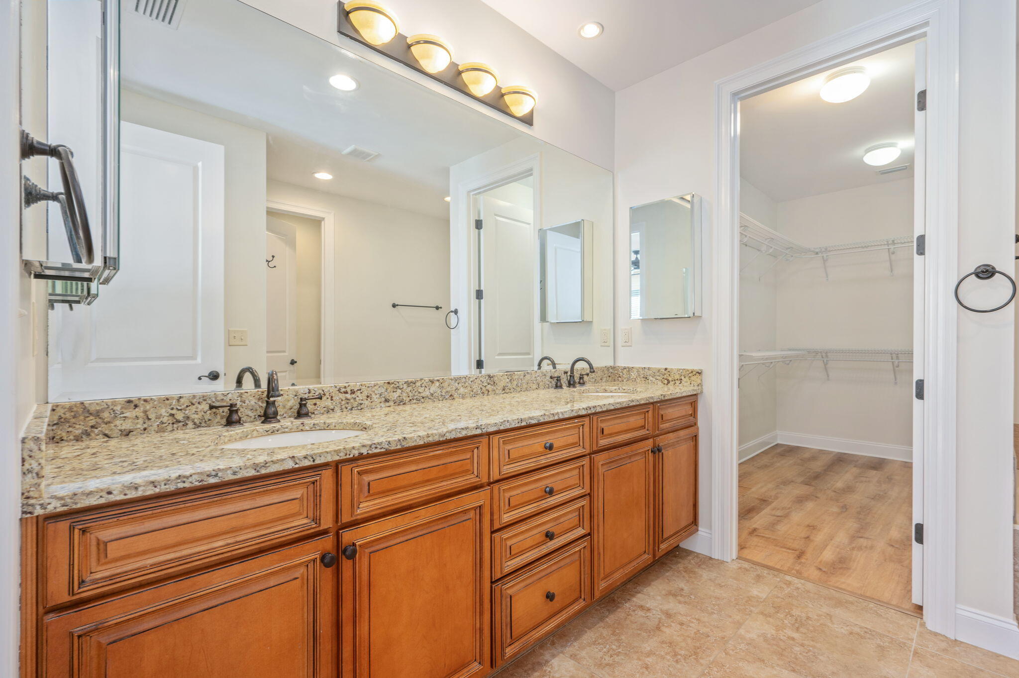 PRESERVE AT SWIFT CREEK - Residential Lease