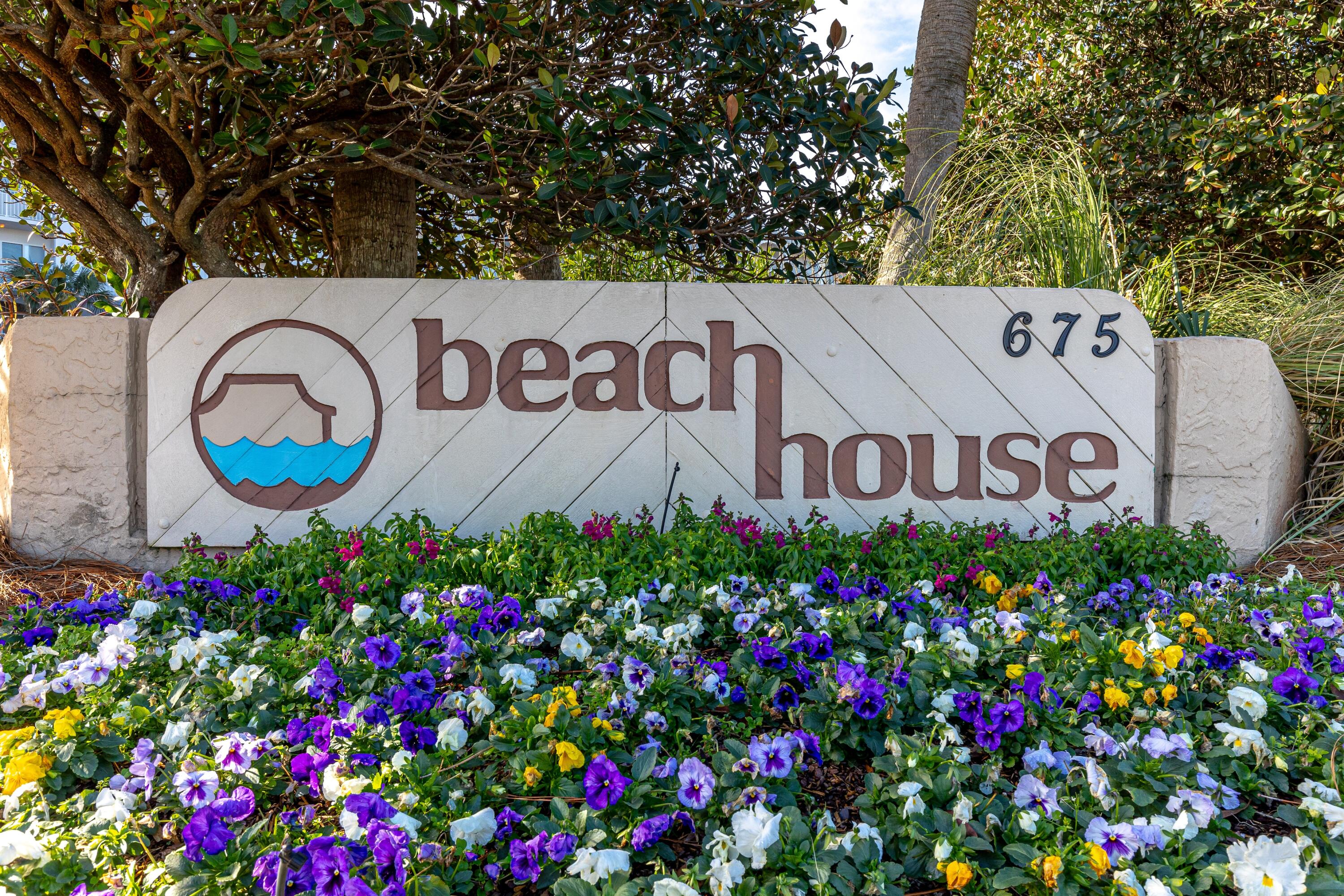 BEACH HOUSE CONDO PH 1 - Residential