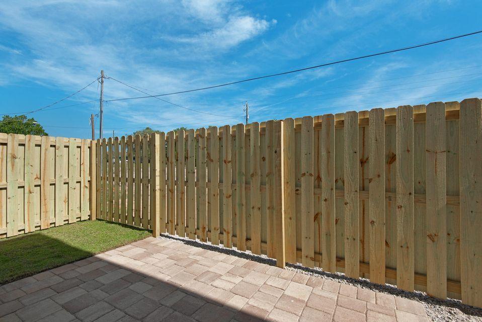 VALPARAISO PLAT 15 - Residential Lease