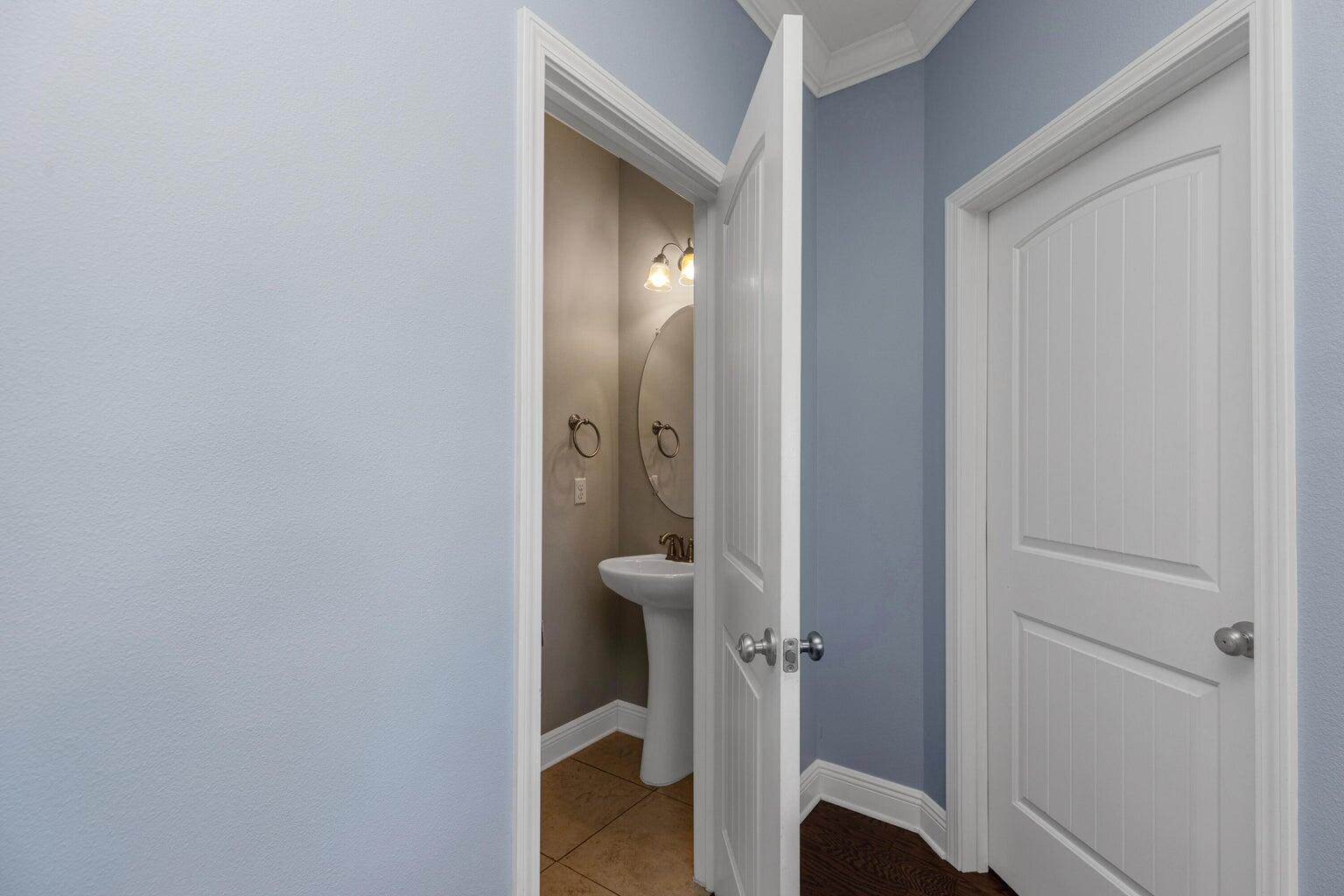 DRIFTWOOD ESTATES - Residential Lease