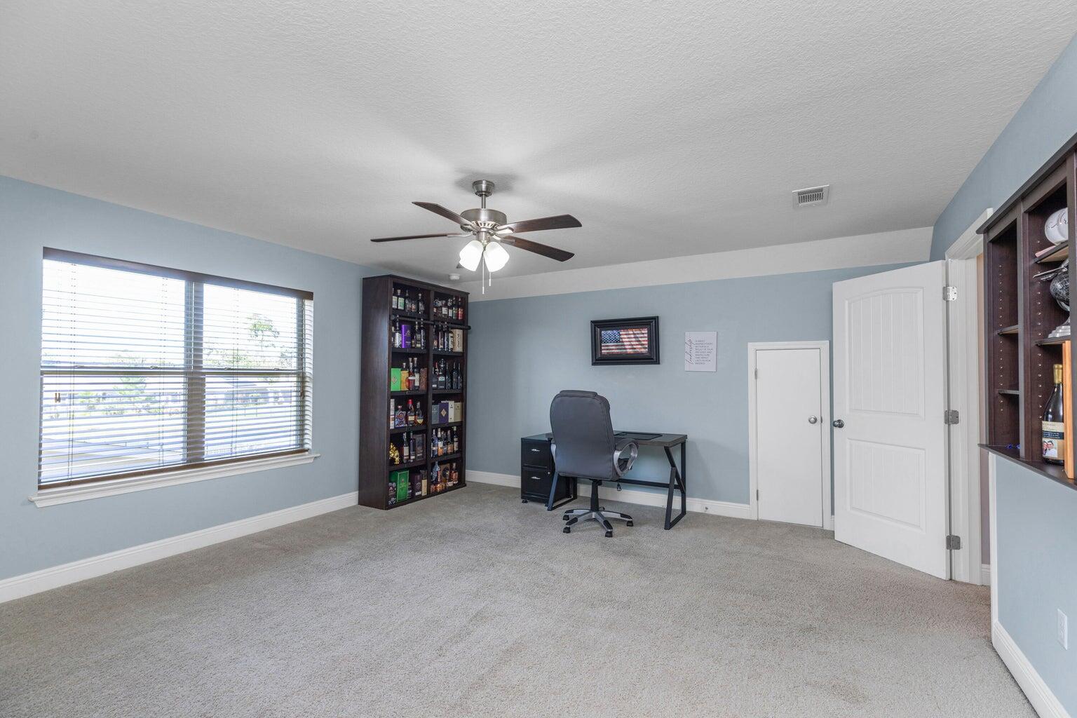DRIFTWOOD ESTATES - Residential Lease