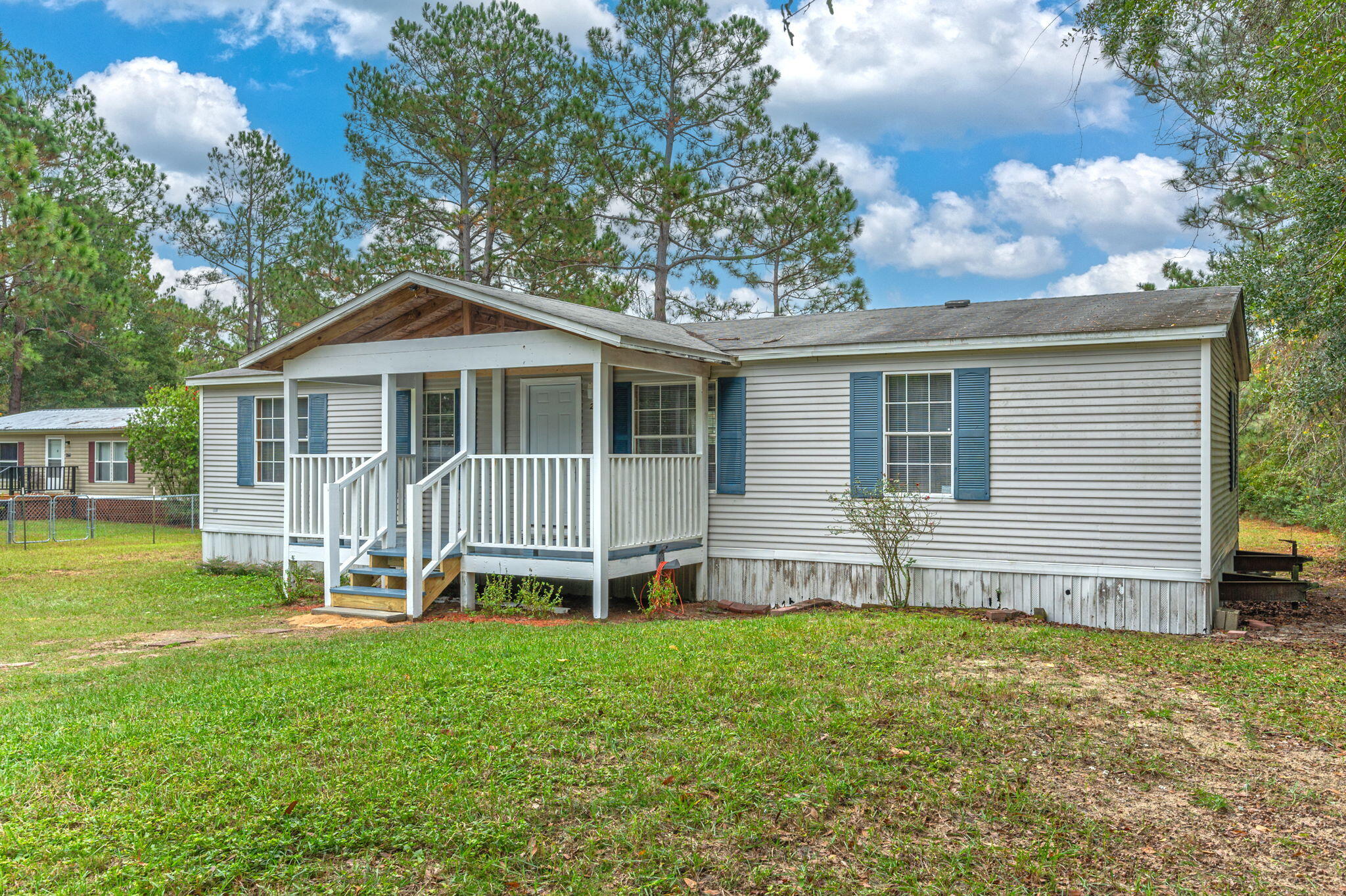 Experience serene living in this charming 3-bedroom, 2-bath manufactured home on a picturesque lake. The open-concept layout features a bright living room, dining area, and modern kitchen with a breakfast bar, perfect for entertaining. Enjoy a spacious master suite with an en-suite bathroom, plus two additional bedrooms for family or guests. Step outside to your back deck, ideal for morning coffee and stunning sunrise. Conveniently located near local shops and parks, rental offers the best of lake life. Don't miss this opportunity—contact us today for more details or to schedule a viewing!Requirements include 600+ credit score for all adults, household monthly income of 2.5x the lease amount and one year consistent employment. Not Pets allowed.