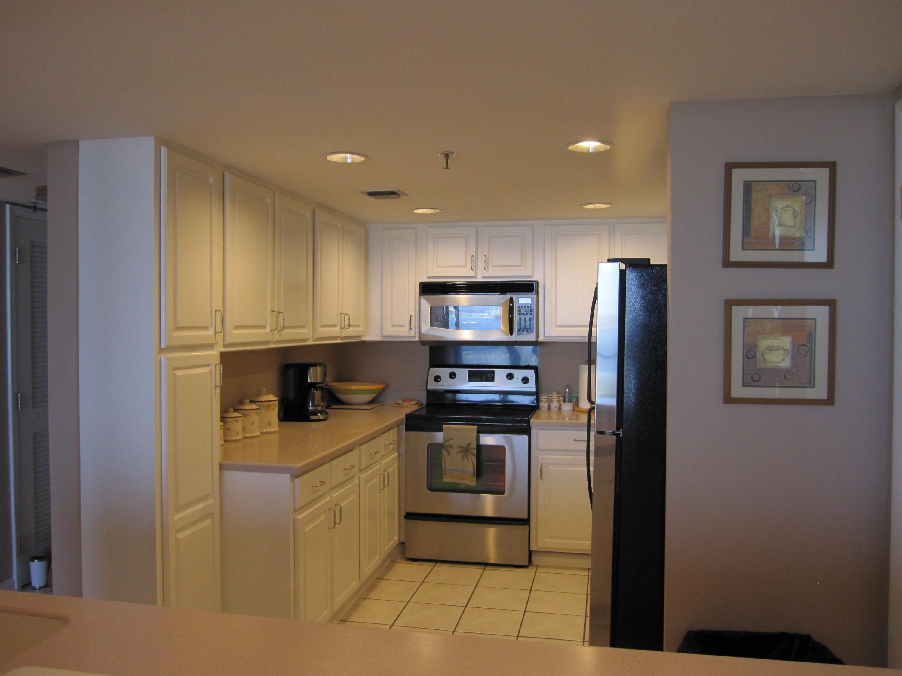 WATERVIEW TOWERS - Residential