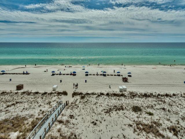 OCEAN REEF - Residential