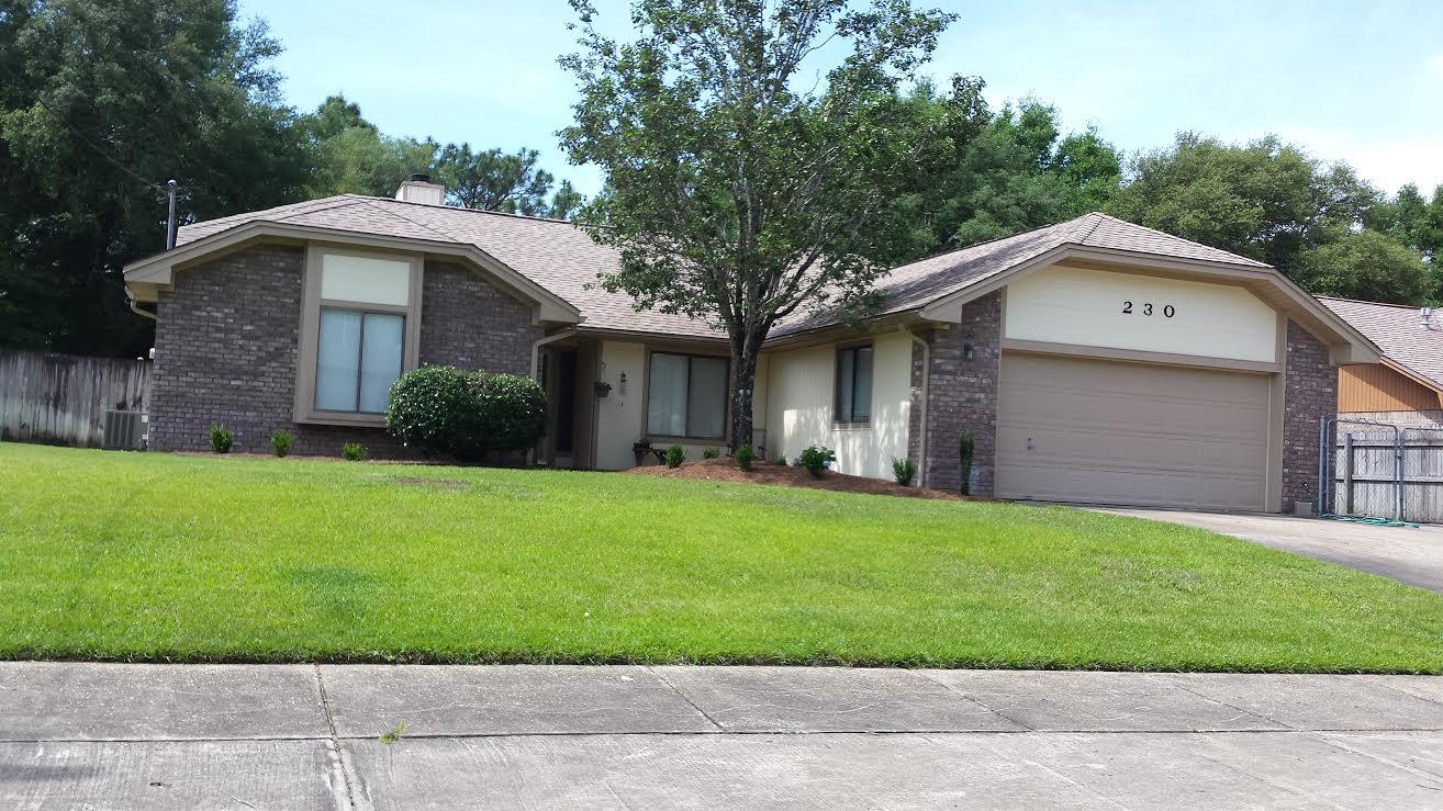 AVAILABLE SEPTEMBER 8, 2018. Well kept 4 bedroom / 2 bath home conveniently located in the heart of Niceville. This lovely home boasts a large living room with vaulted ceilings, fireplace with brick hearth and a semi open floor plan. The kitchen has been nicely updated with granite counters and a pass through to living area. Boasting a split floor plan, the home offers nicely sized bedrooms and plenty of closet space. This great family home also features a huge fenced in yard and storage shed complete with electricity. The over sized driveway offers plenty of parking with room for a boat or RV. Sorry no indoor smoking and no pets.