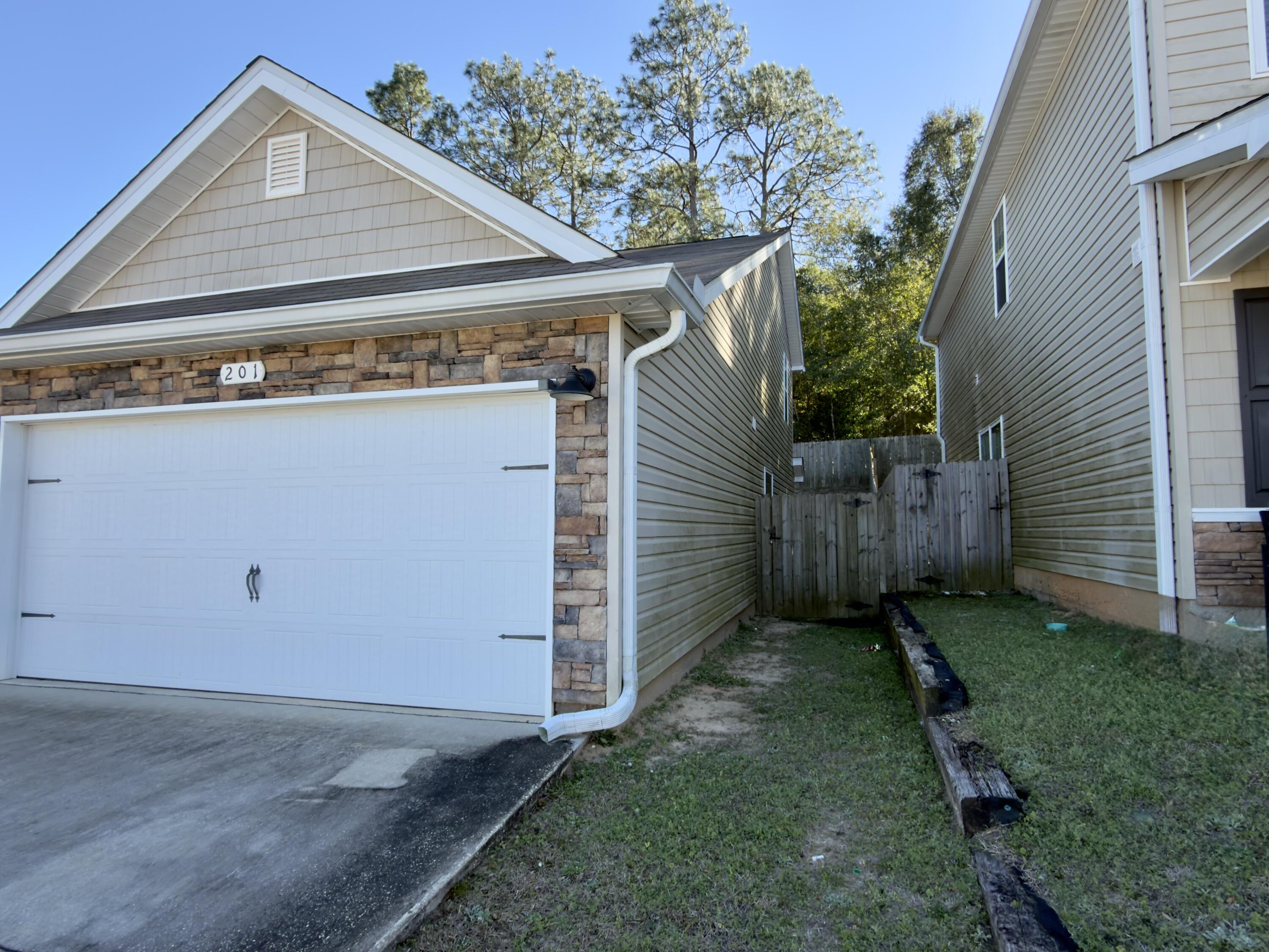 STILLWELL SOUTH - Residential