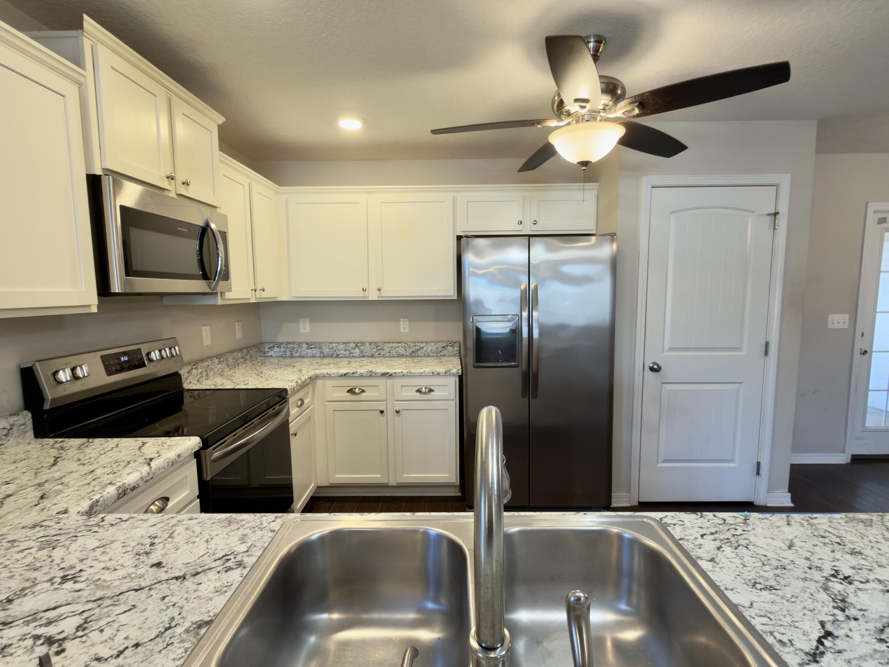 STILLWELL SOUTH - Residential