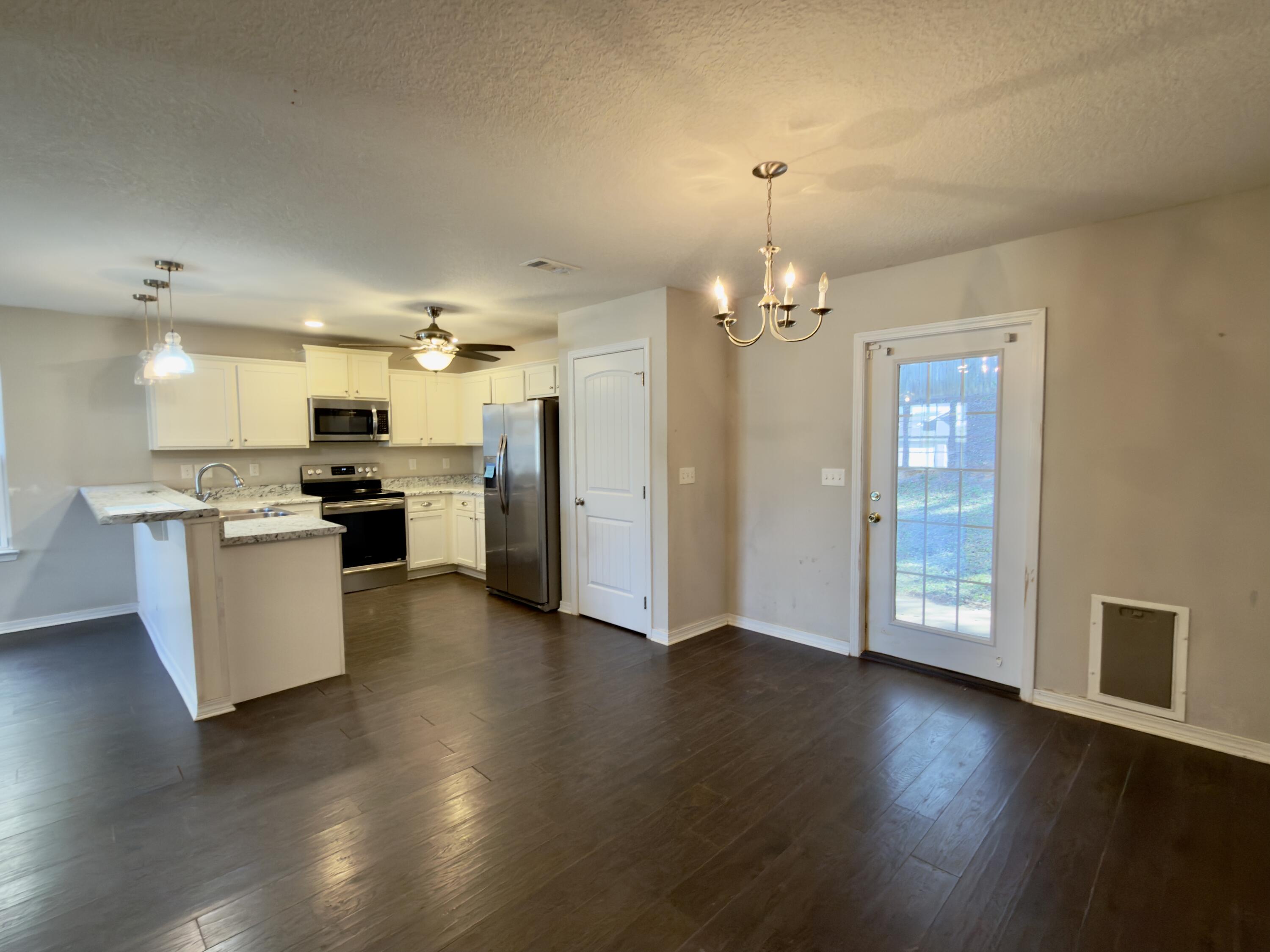 STILLWELL SOUTH - Residential