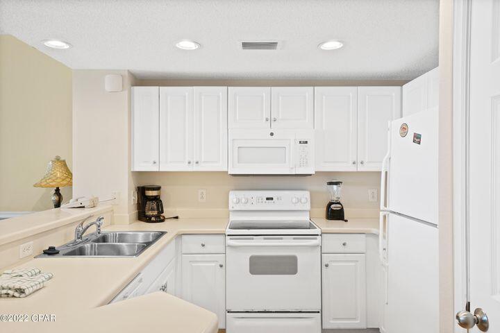 Majestic Beach Tower I - Residential
