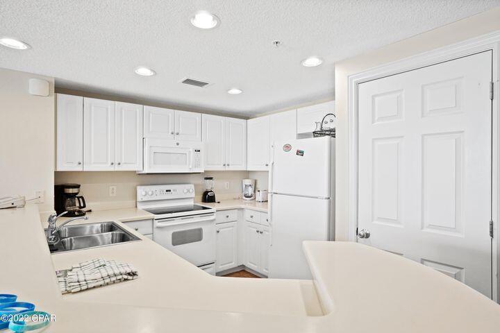 Majestic Beach Tower I - Residential
