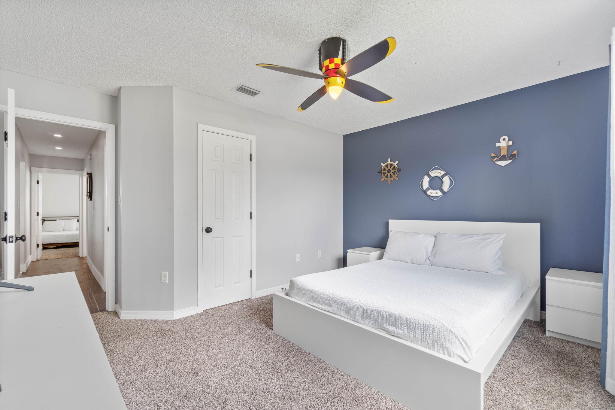ASHBERRY WOODS - Residential