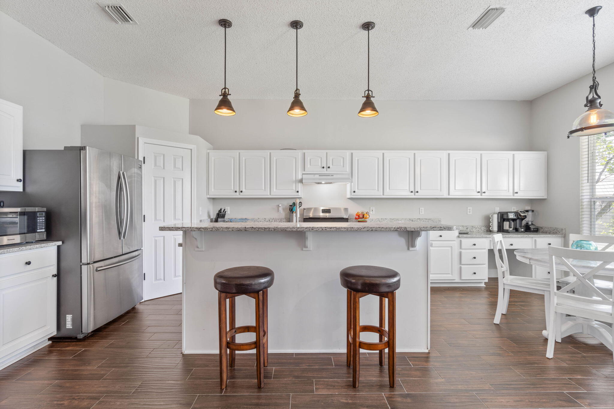 ASHBERRY WOODS - Residential