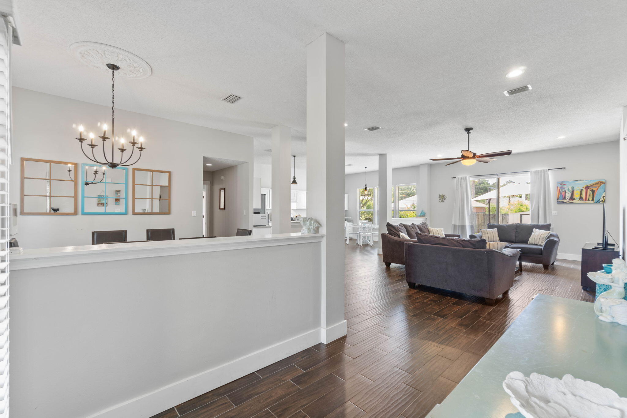ASHBERRY WOODS - Residential