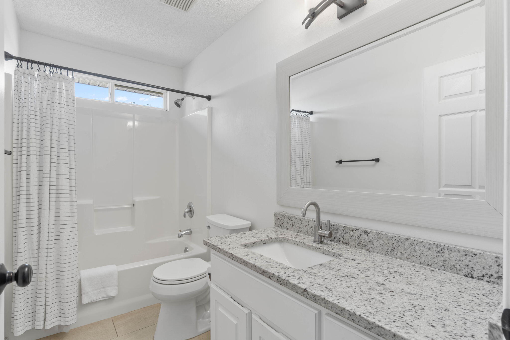 ASHBERRY WOODS - Residential