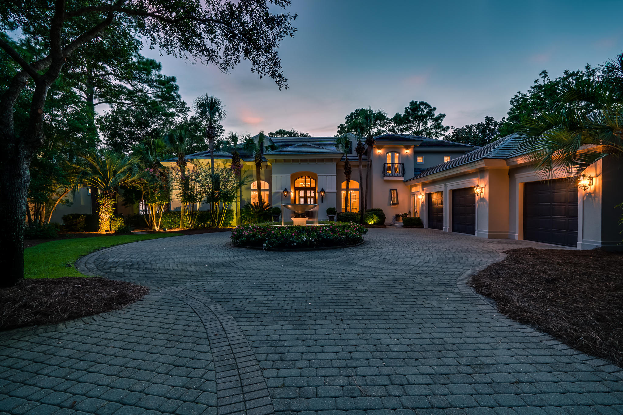 BURNT PINE - Residential