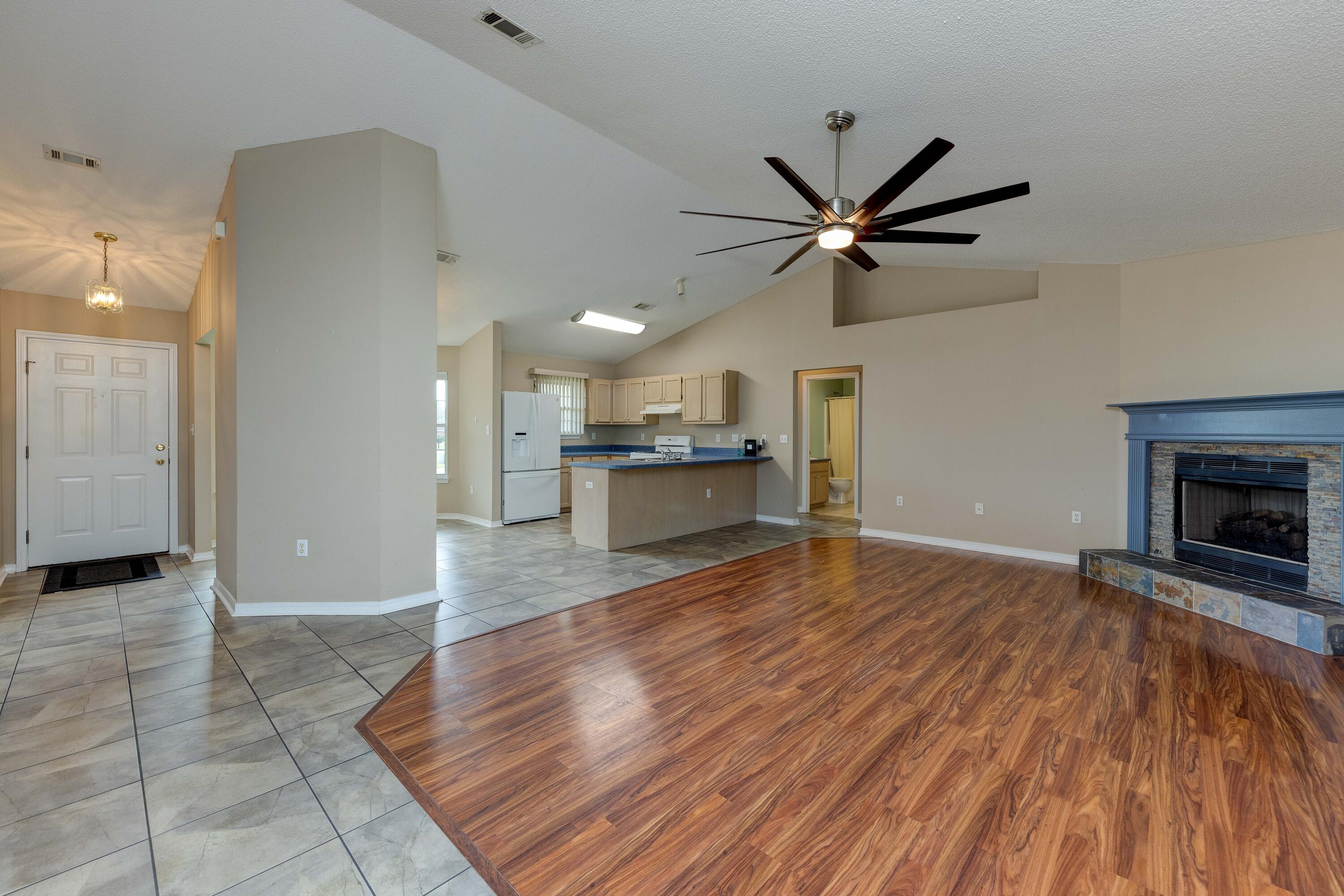 CHEROKEE BEND S/D PH 2 - Residential