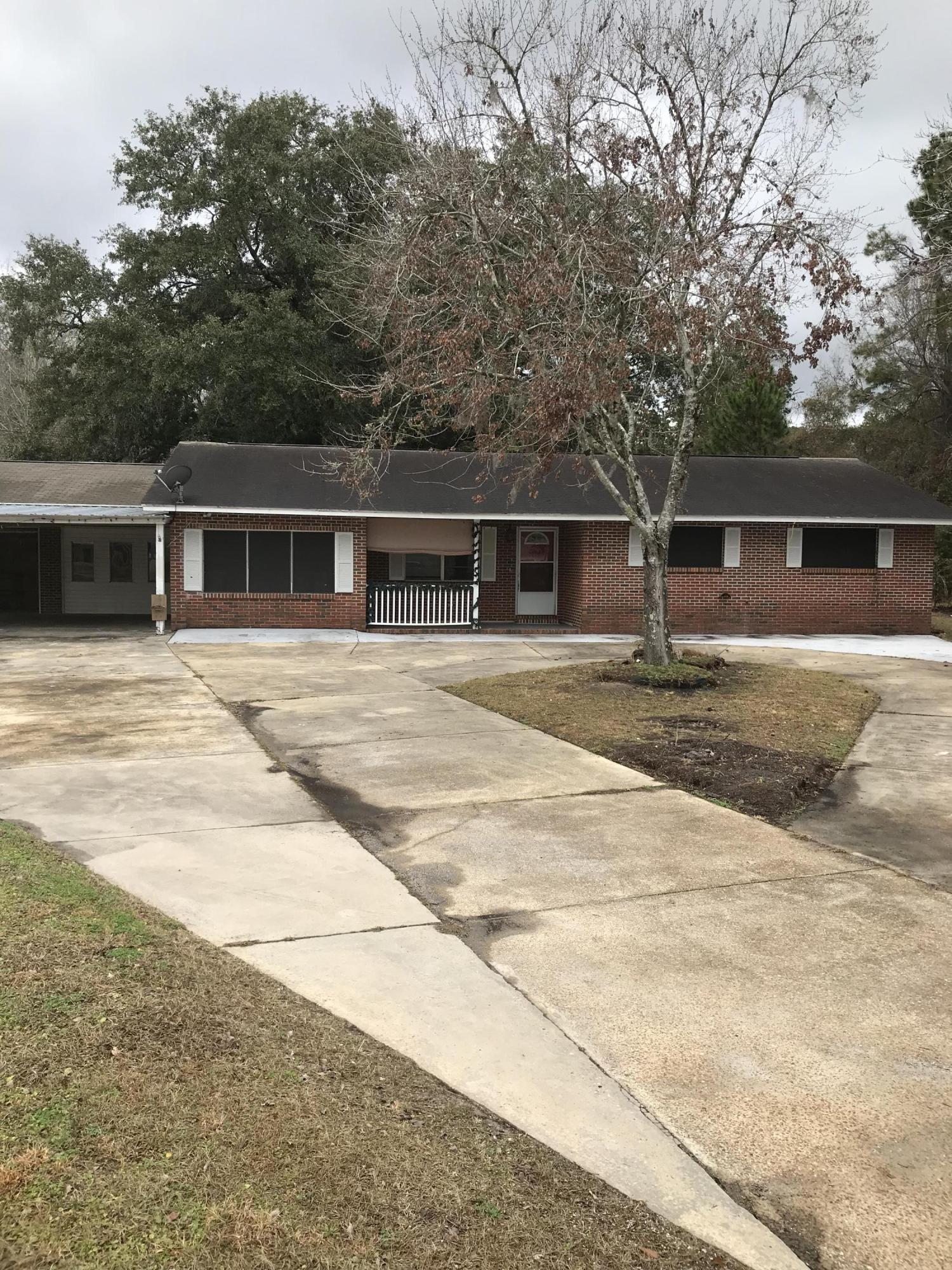 NO RECORDED SUBDIVISION - Residential