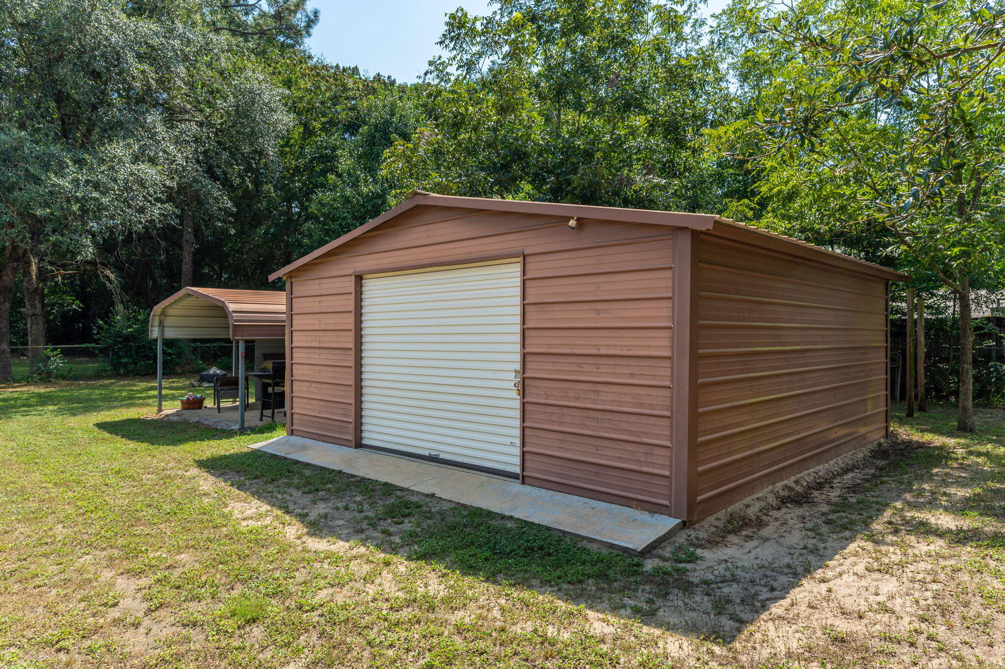 NO RECORDED SUBDIVISION - Residential Lease