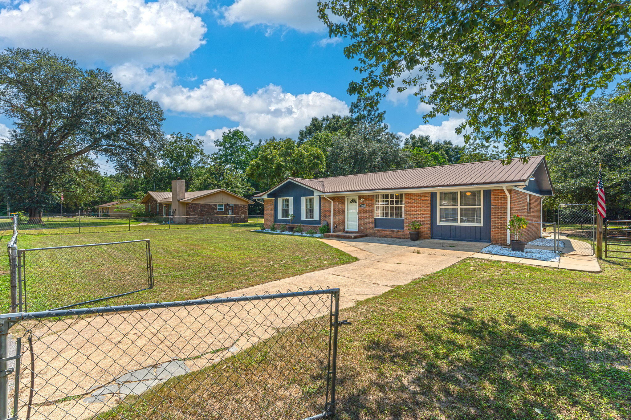 NO RECORDED SUBDIVISION - Residential Lease